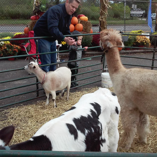 Morristown Agway's Annual Petting Zoo